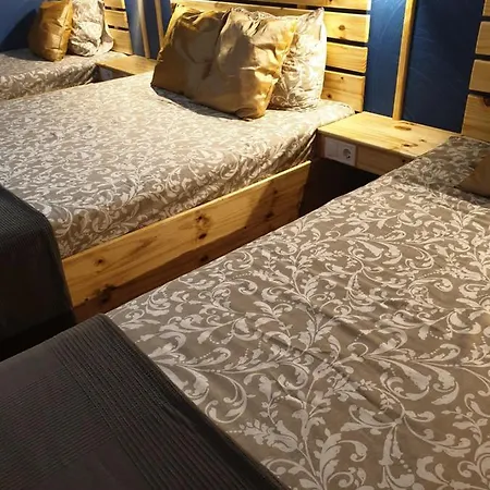 Next Level Surf Camp Hostel Peniche