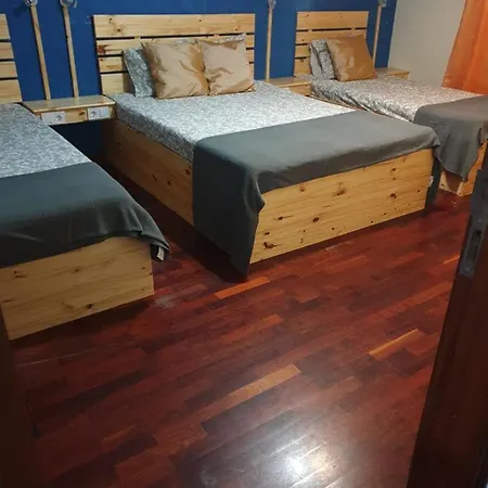 Hostel Next Level Surf Camp Peniche
